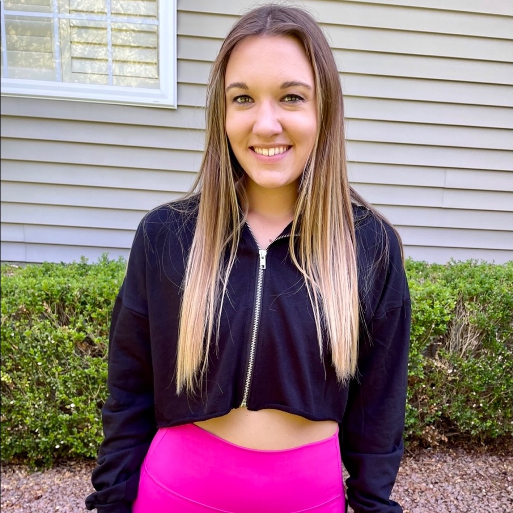 NWT Cropped zip-up hoodie